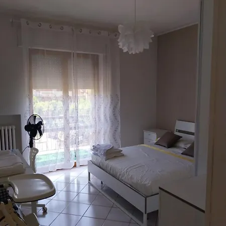 Bed & Breakfast L'onda - House *