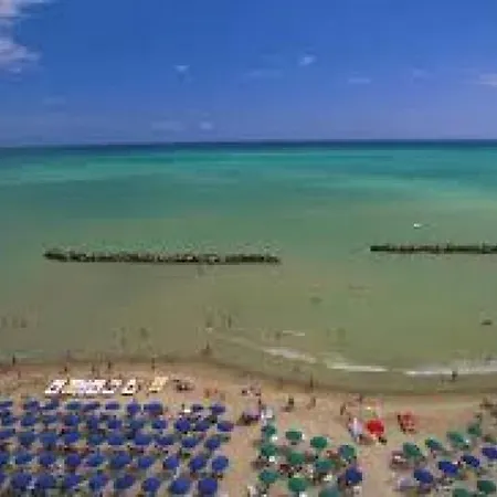 Bed & Breakfast L'onda - House Pescara